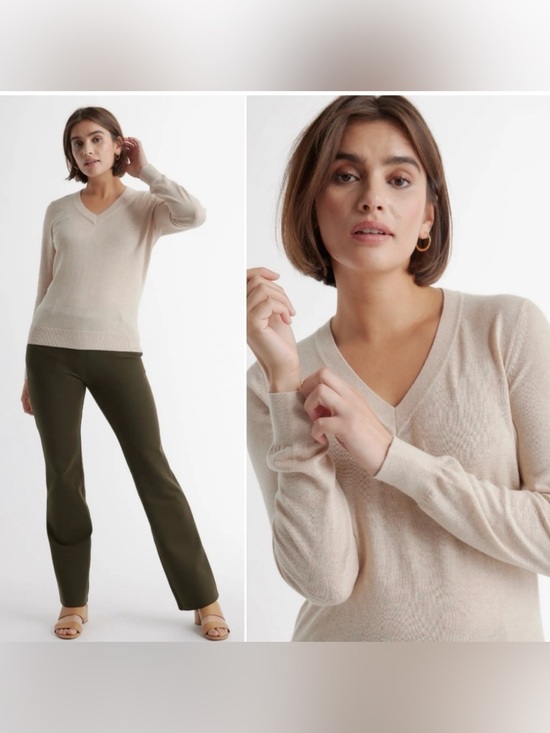 Quince Sweaters - Perfect Quince Lightweight Cotton Cashmere V-Neck Sweater in Heathered Oatmeal